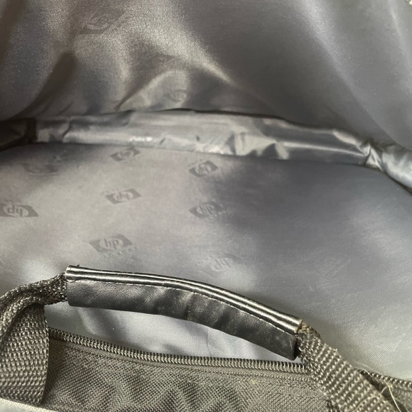 HP Laptop Carrying/Shoulder Bag - Picture 4 of 5